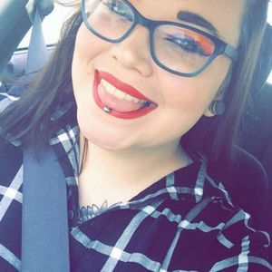 Meet your Posher, Kay